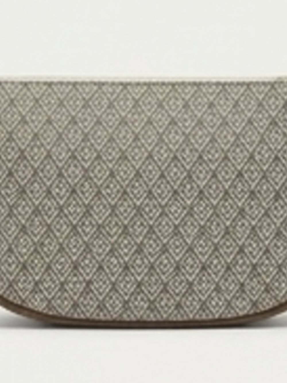 🤎ZARA Geometric Print Curved Shoulder Bag – Chic Neutral & Gold Hardware✨